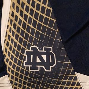 🏀 Throwback Adidas Norte Dame basketball shorts 🏀